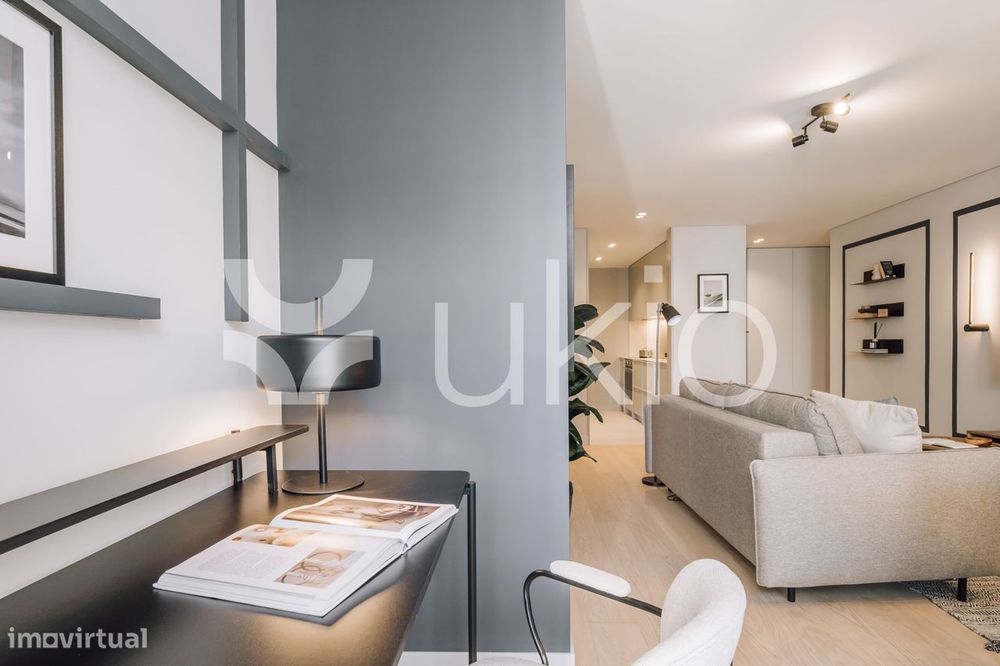 Apartamento T1 com ginásio e piscina em Entrecampos