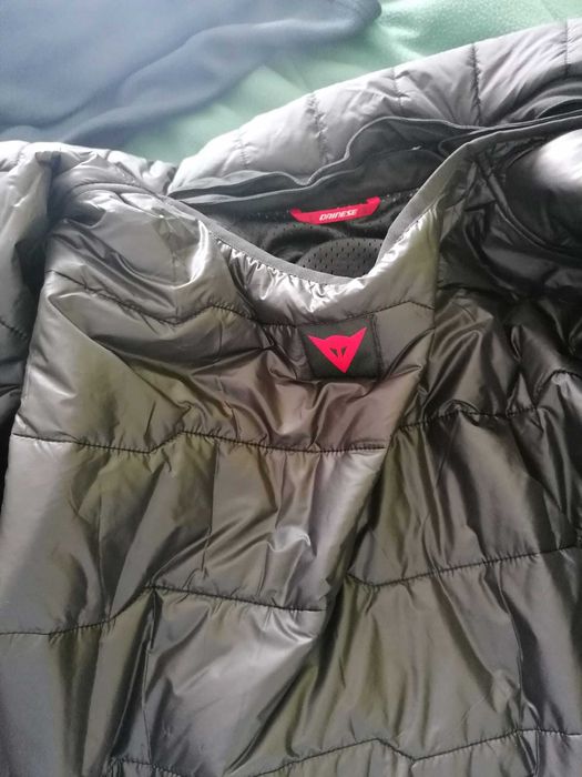 Fato impermeável com proteção lombar nunca usado DAINESE