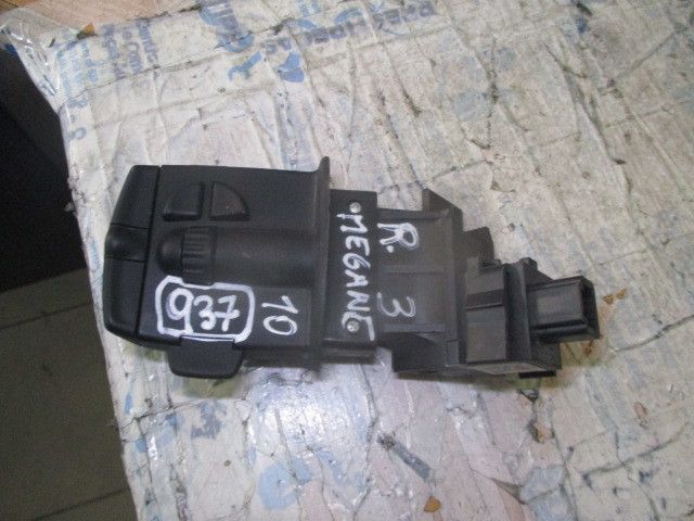 Conjunto / manetes de luzes e limpa vidros RENAULT Megane III (BZ0_)