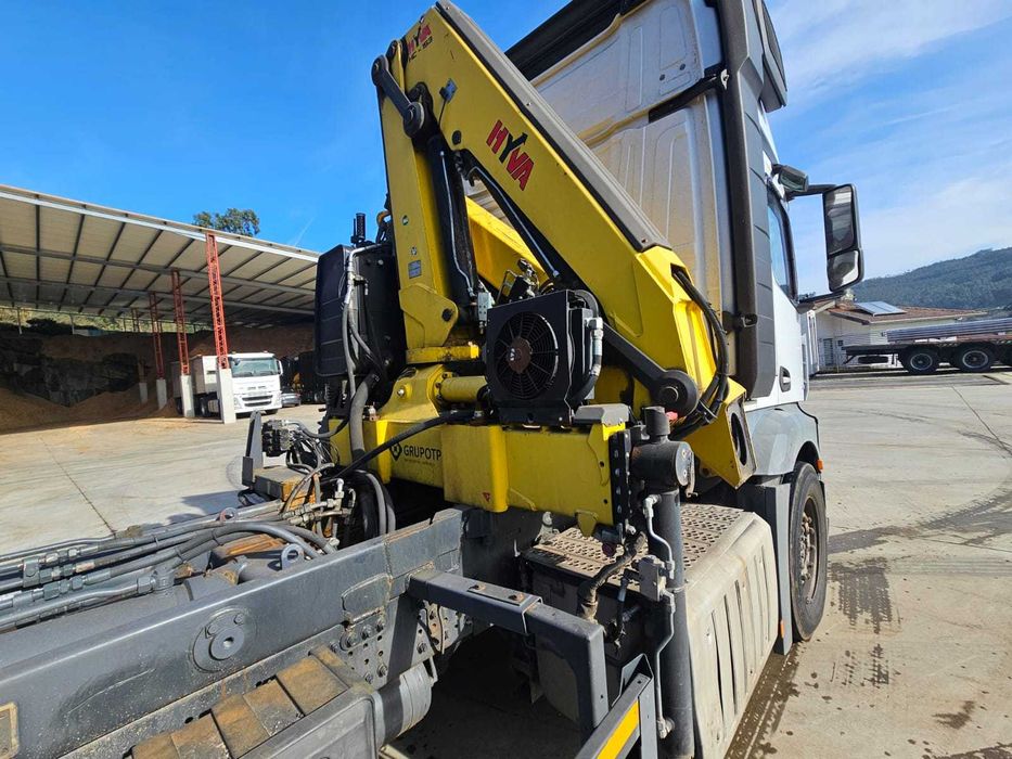 Mercedes ACTROS 2551L