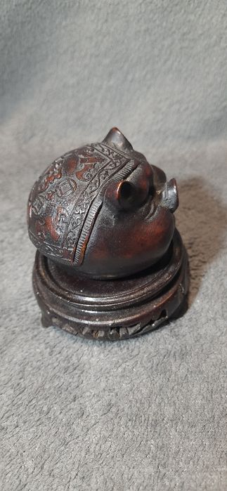 Вінтажна статуетка у вигляді свинячої голови !