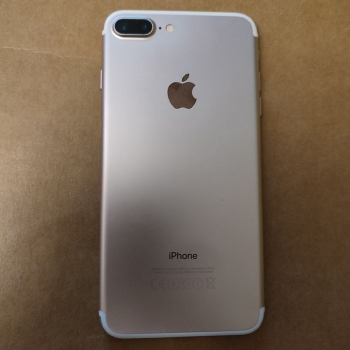Apple Iphone айфон 7 plus 128GB Стан близький до нового !!!