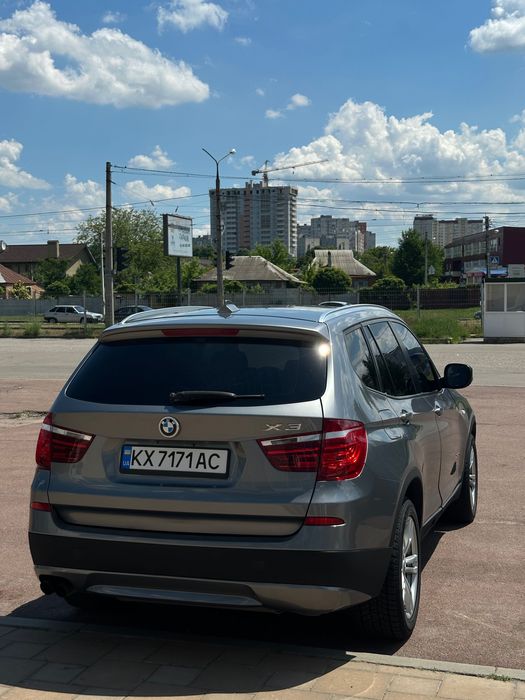 Продам BMW X3 f25