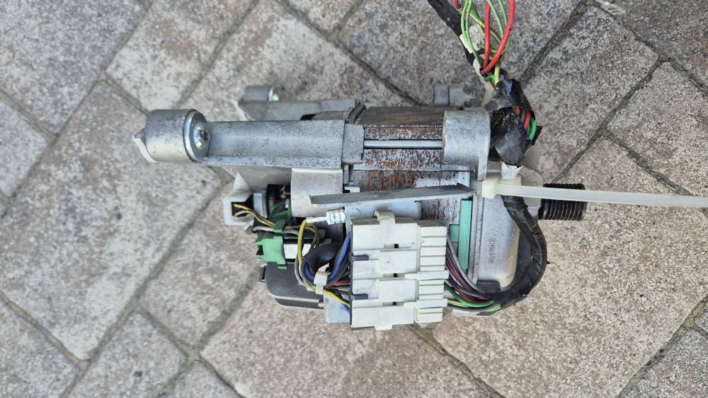 Двигун arcelik 2835640100