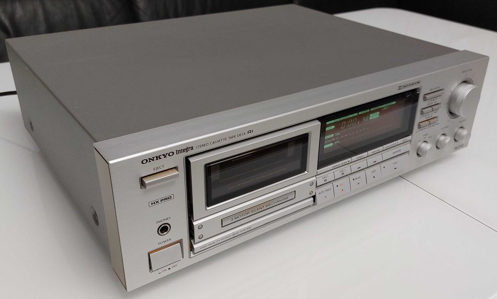 Кассетная дека Onkyo TA-2760 (Прямой тракт, Дуалкапстан 1990-91)