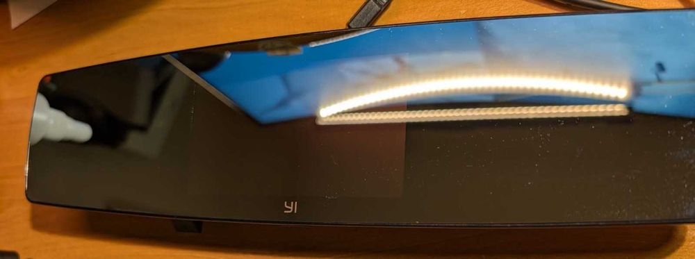 wideorejestrator w lusterku XiaoYi FHD