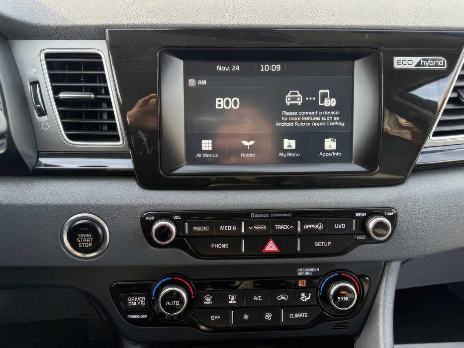 Kia Niro EX      2019