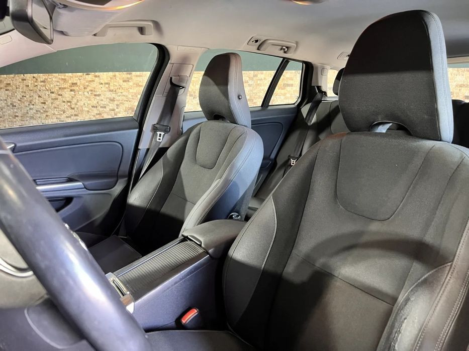Volvo V60 VOLVO V60 1.6 DRIVe Diesel