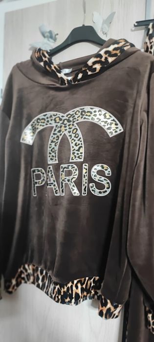 Dres welurowy CCParis wieksze rozmiary