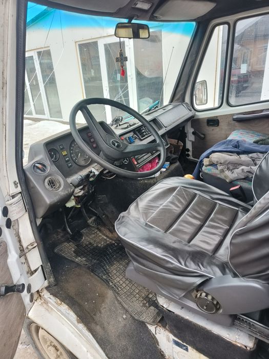 Продам Мерседес 210