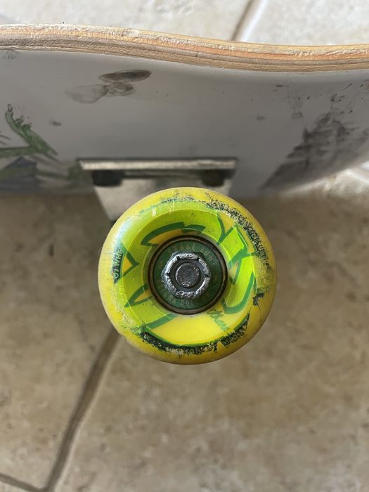 Skate montado as peças