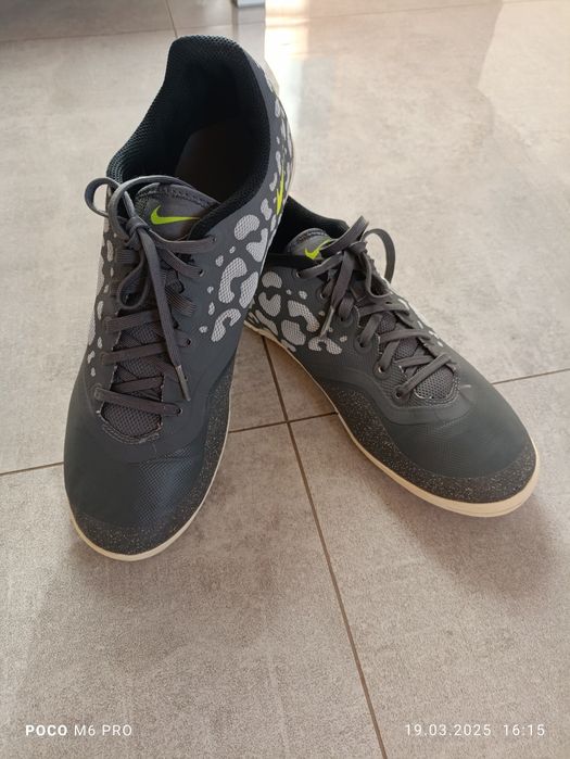 Buty Nike 42 szare