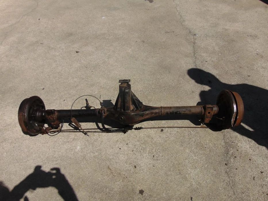 Datsun 1200 diferencial " usado em bom estado