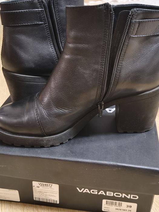 Шкіряні черевики