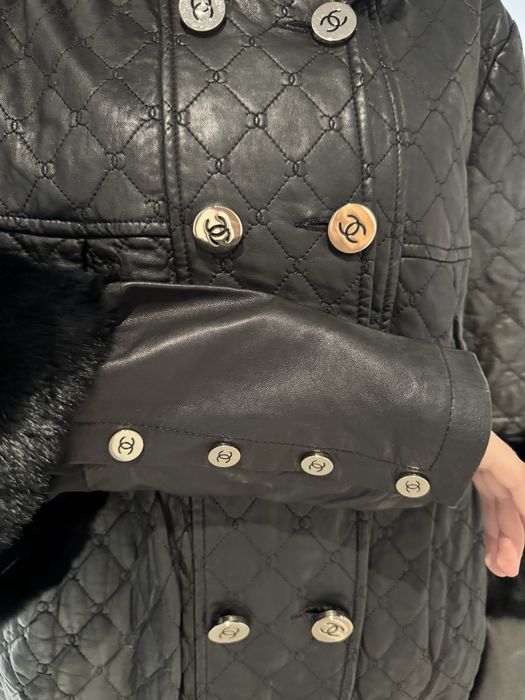 Шкіряна курточка Chanel