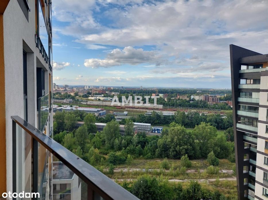 mieszkanie w apartamentowcu z miejscem postojowym