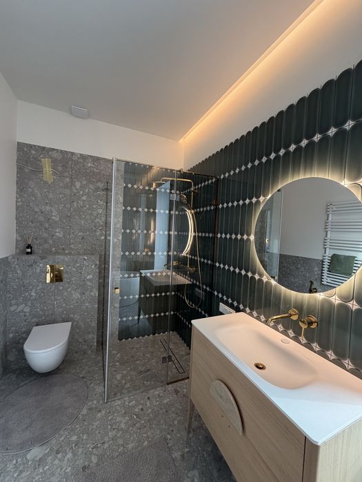 Продам будинок в Брюховичах з сучасним ремонтом