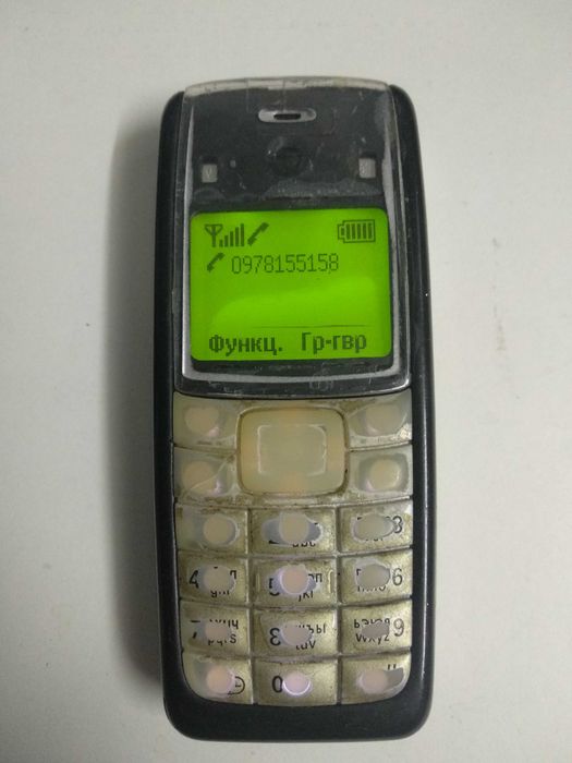 кнопочный телефон Nokia 1110i без зарядного с новым аккумулятором