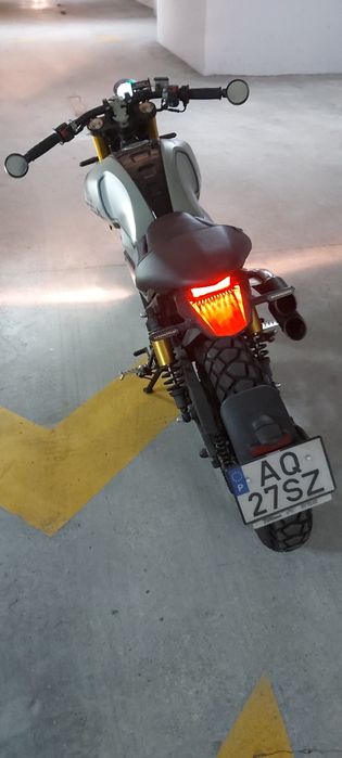 Moto FB Mondial HPS 125