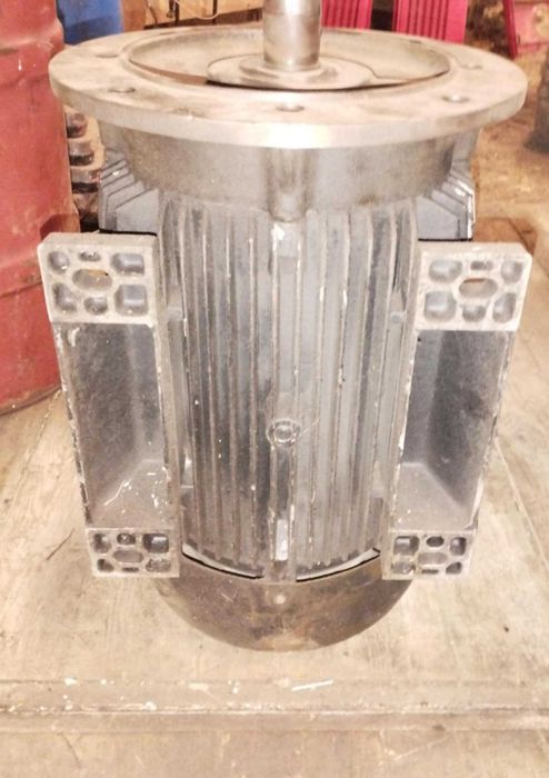 sprzedam silnik 18kw
