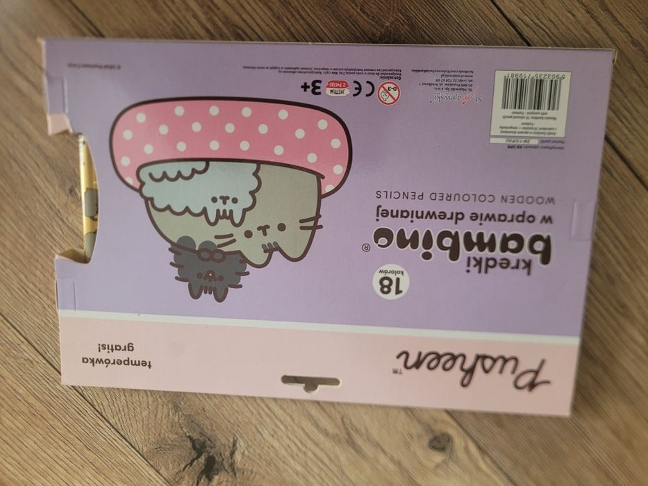 Kredki Bambino drewniane Pusheen 18