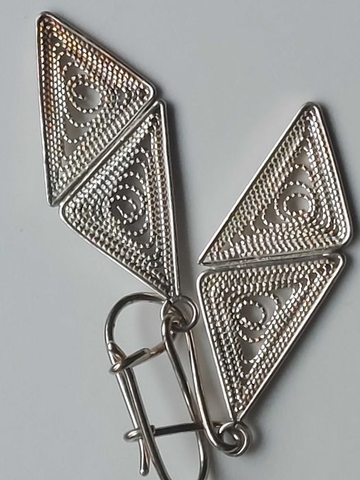 Sprzedam stare srebrne kolczyki