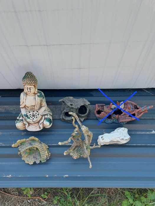 Akwarium ozdoba czaszka dinozaur grota budda korzeń