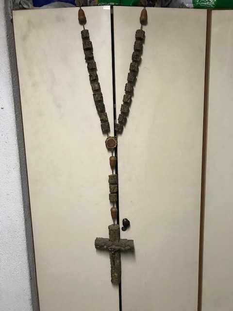 CRUXIFIXO EM CORTIÇA