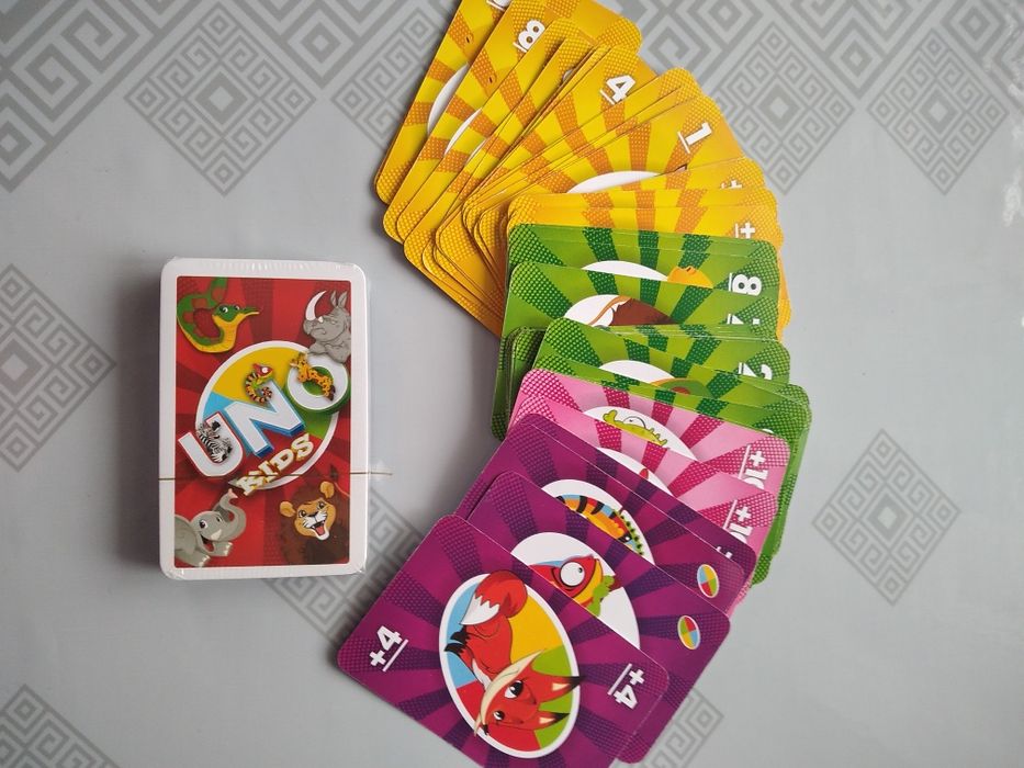 Гра  для дітей,,UNO "