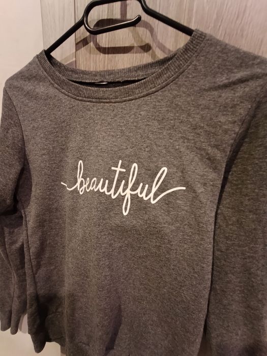 Piękny szary sweterek S