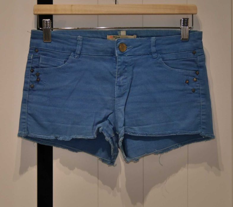 Bershka świetne chabrowe spodenki 36 S
