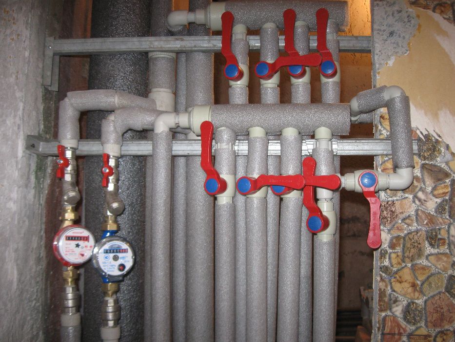 Услуги сантехника, ремонт водоснабжения, канализации. Счетчики.