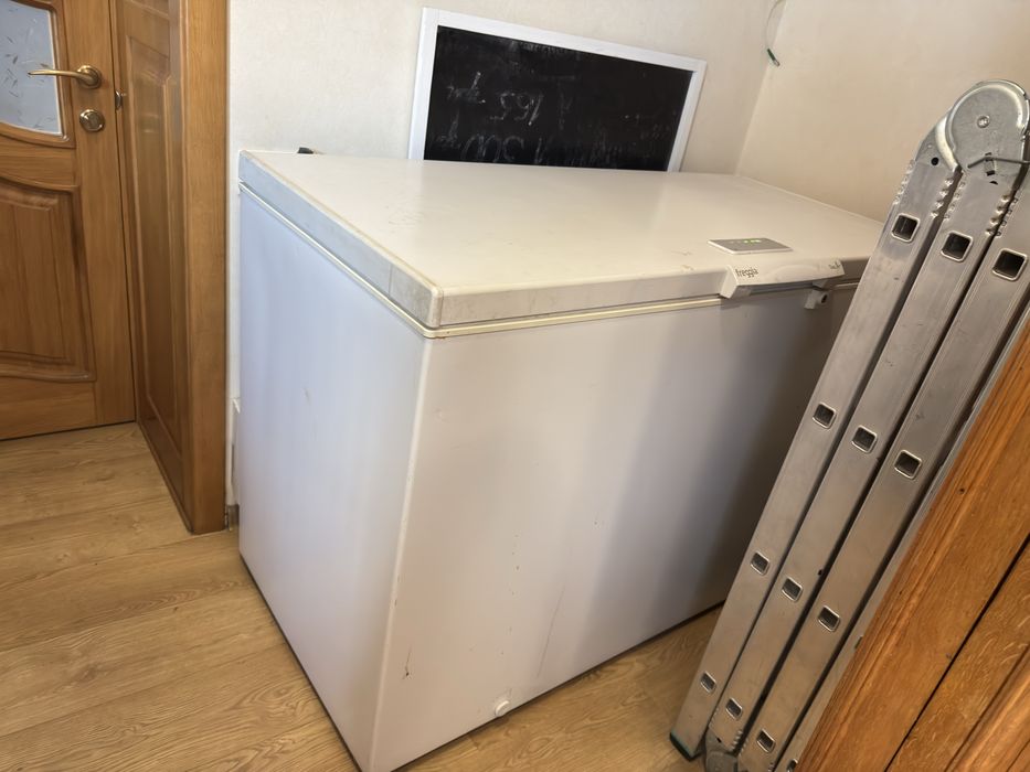 Морозильна камера