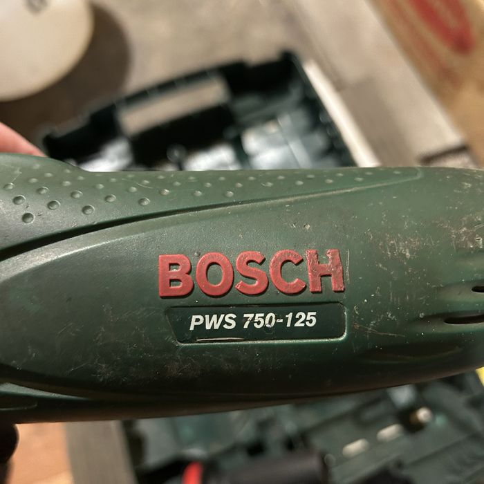 Кутова шліфманина (болгарка) Bosch PWS 750-125