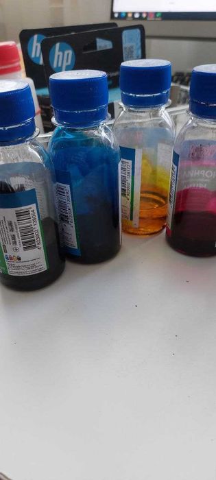Продам принтер HP DeskJet2720 з СБПЧ, фарбами, катриджами
