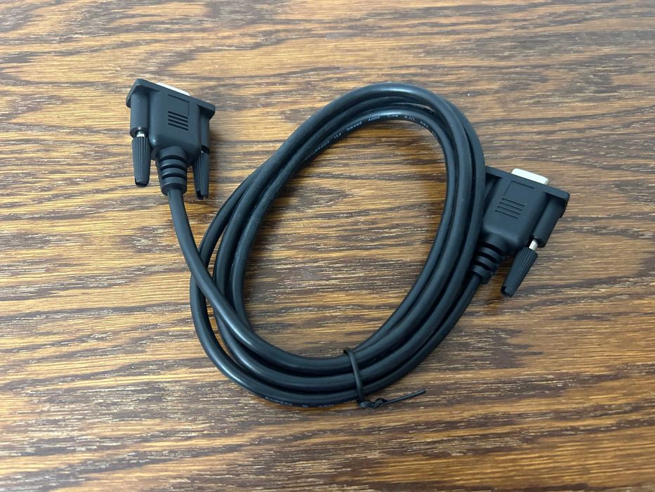 Kabel szeregowy DB9 RS232 COM F-F czarny