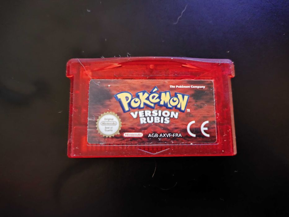 Nintendo DS + jogos variados (Pokémon etc)