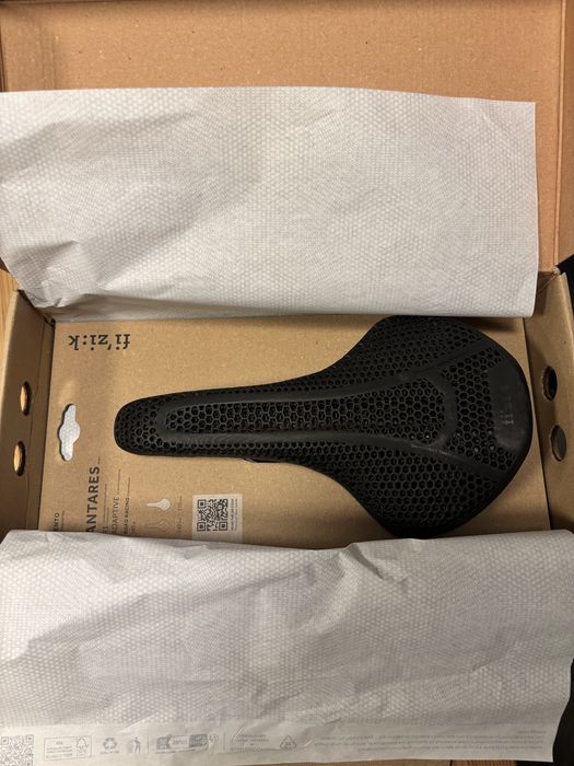 Siodełko FIZIK Vento Antares R1 Adaptive 150mm