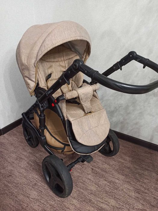 Коляска Mikrus Comodo 2 в 1