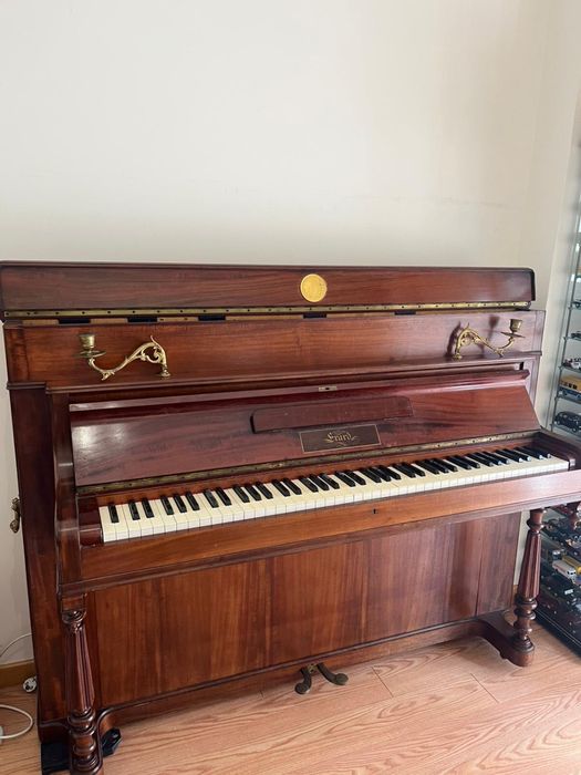 Piano Vertical - ÉRARD