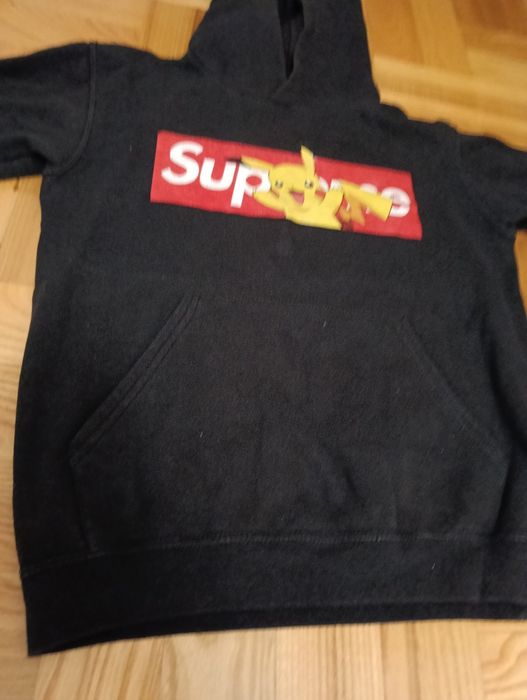 Bluza czarna kangurek pokemon Pikachu 140 cm