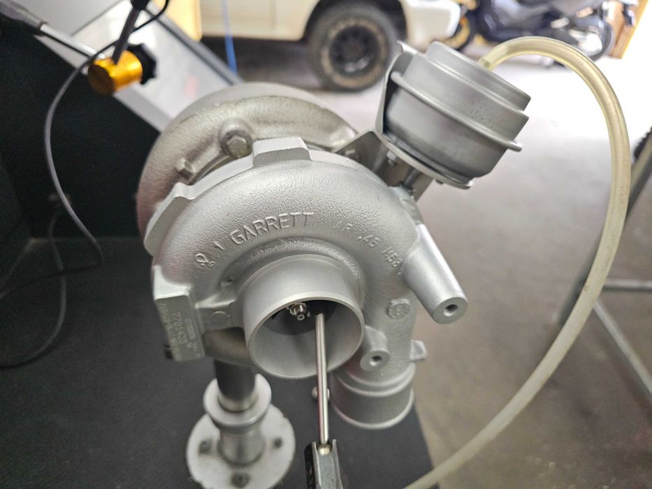 Turbo Bmw e39 525d GT2052V