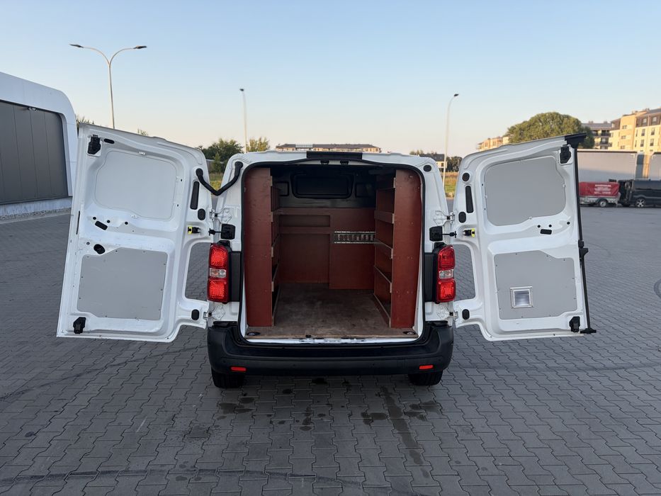 REZERWACJA Klima 2.0 Diesel 122 km 2020r L2H1 Full Opcja Oplacony Polecam
