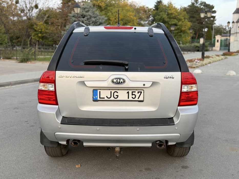Продам Kia Sportage 4x4