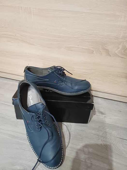 Buty męskie  r 41