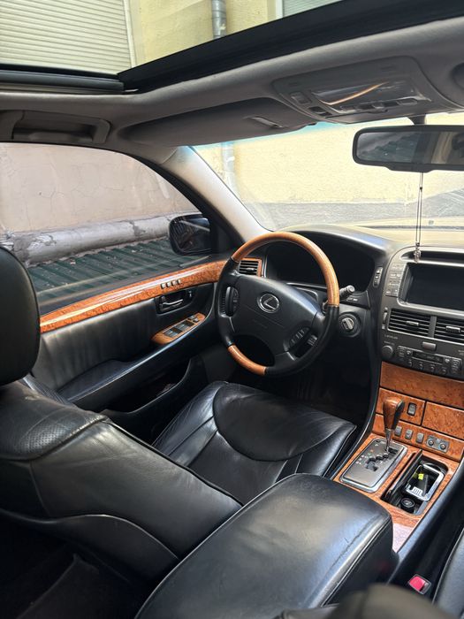 LEXUS LS430