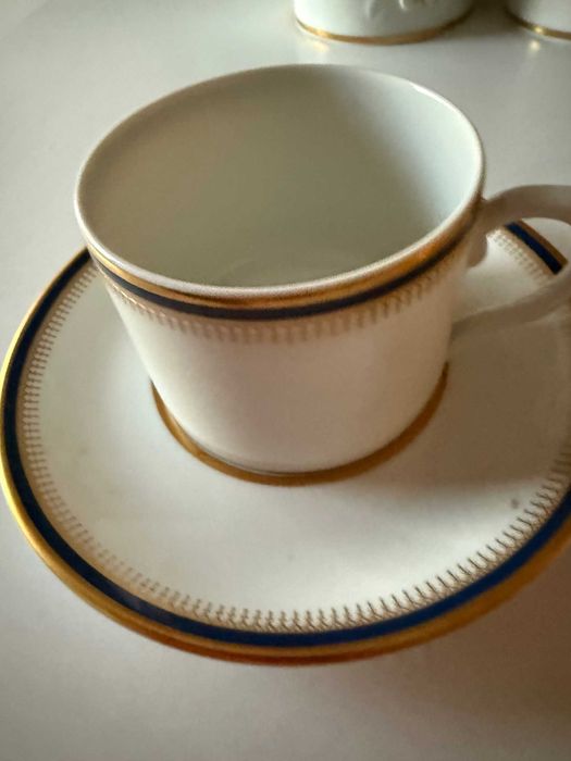 Serviço de chá Vista Alegre modelo Cambridge Novo