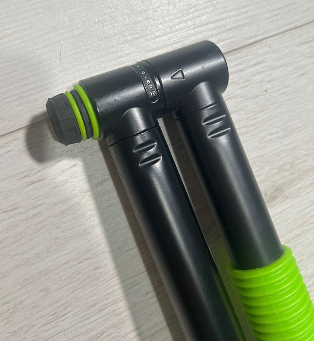 Stand p/Teclado Gravity + Suporte (Teclado e Computador)