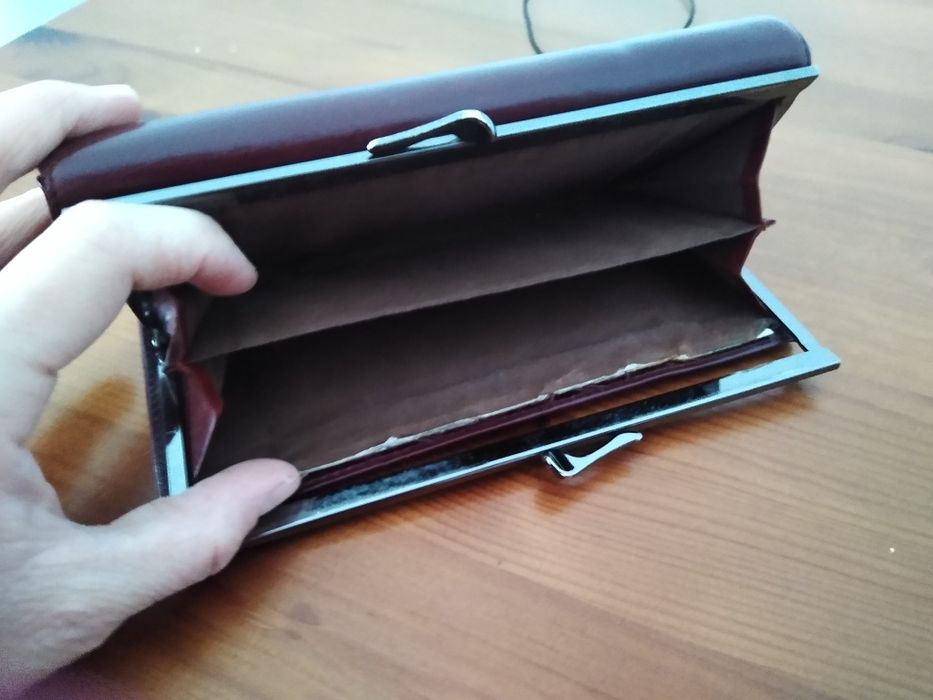 Portfel damski skórzany