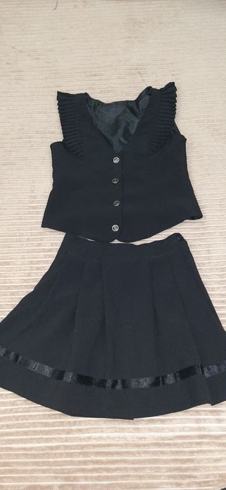 Школьный костюм девочке